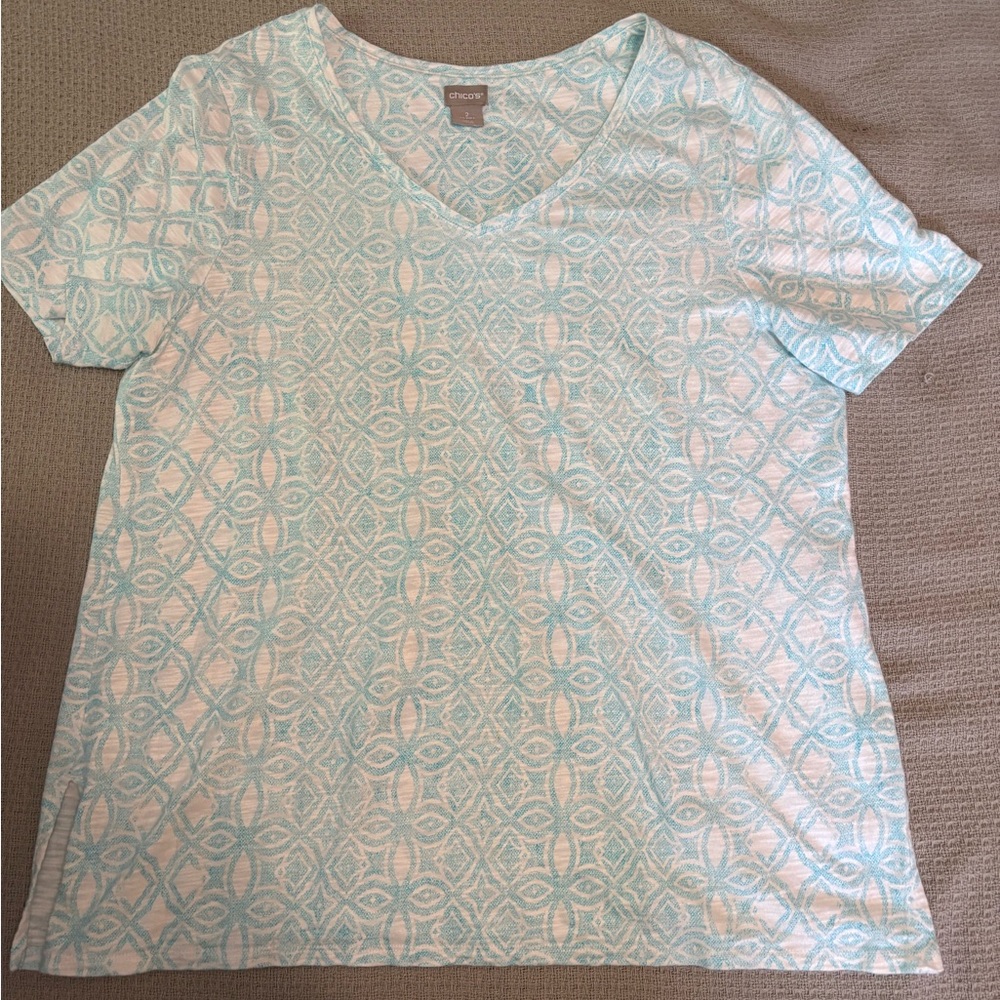 Chico's Light Blue Geometric Short Sleeve Top
